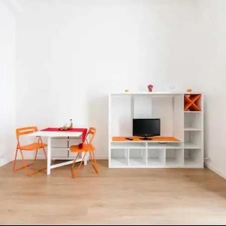 Apartment 5ino