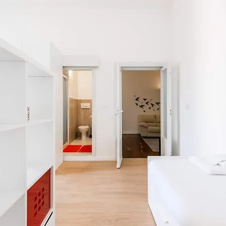 5ino Apartment Bari