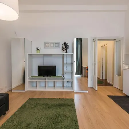 Apartment 5ino *